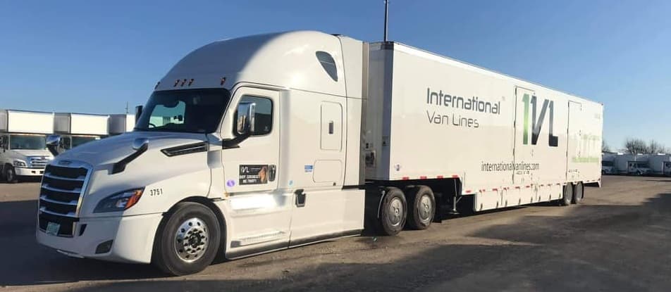 International Van Lines moving truck