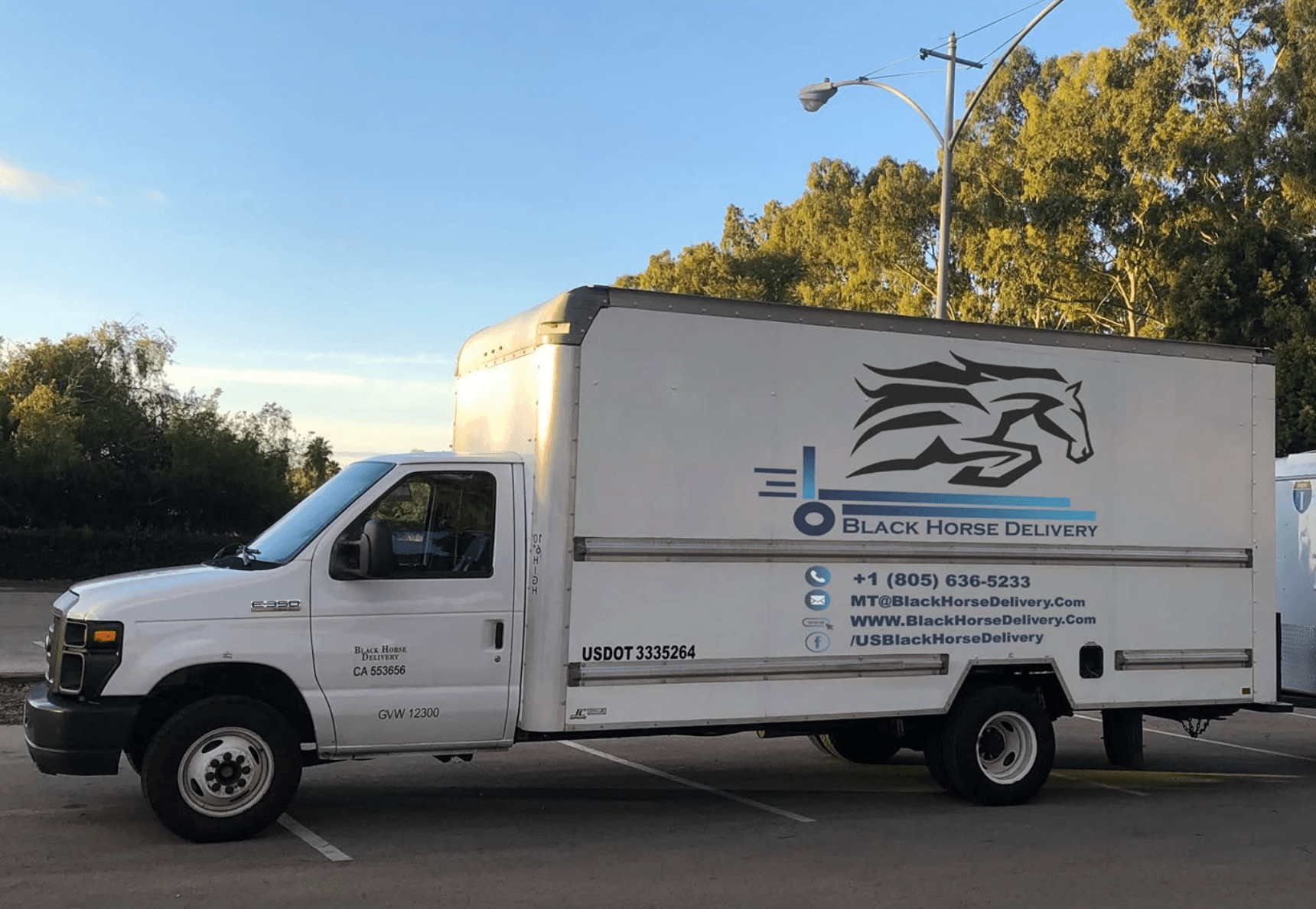 Black Horse Delivery moving truck