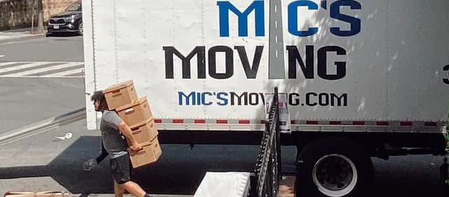 Mic's Moving moving truck