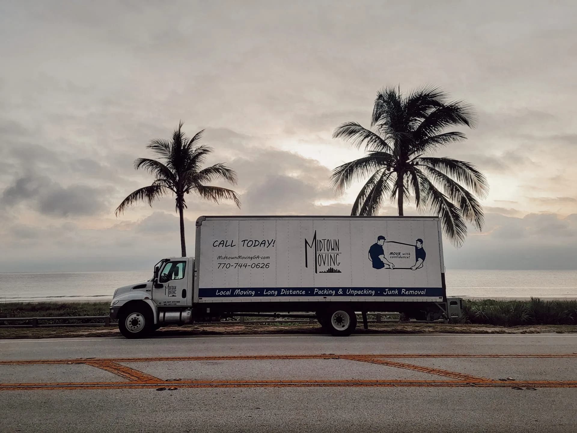 Midtown Moving and Storage LLC moving truck